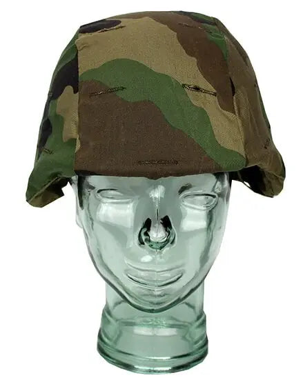 Hjelmbetræk i Woodland camouflage, størrelse M