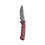 Benchmade 15090 SlipRidge jagtfoldekniv med MagnaCut-blad og skæfteplader i stabiliseret træ