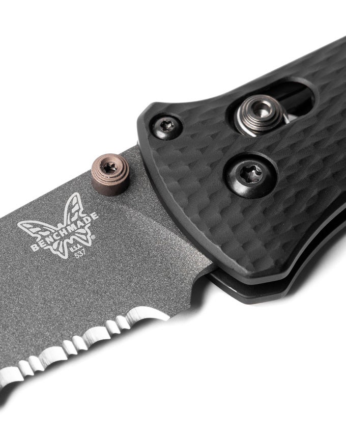Benchmade 537SGY-03 Bailout foldekniv med grå Cerakote CPM-M4 tanto-blad og sort skæfte i anodiseret aluminium