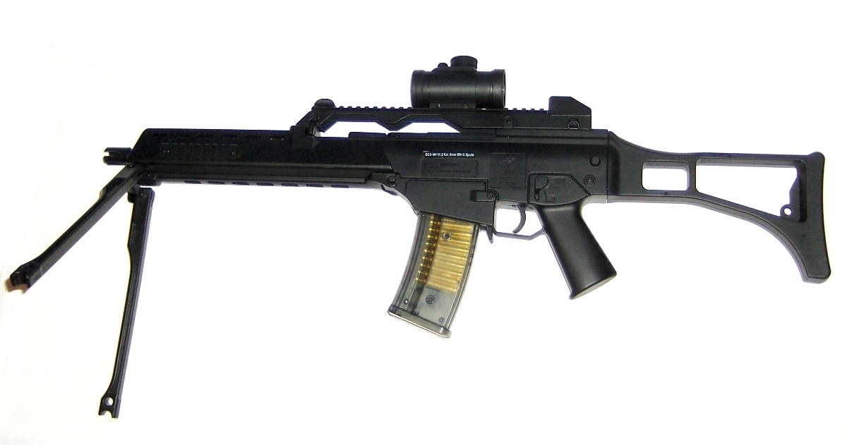 M41 K2 manuel riffel med støtteben og rødpunktsigte for airsoft